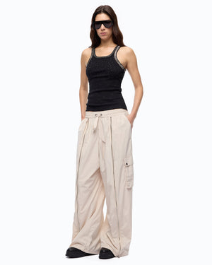 Ribbed top with bejewelled embellishment