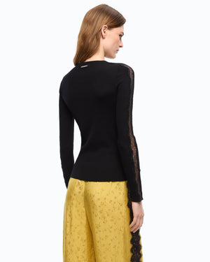 Ribbed sweater with lace