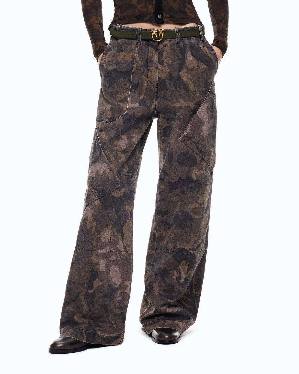 Cotton trousers with floral camouflage motif