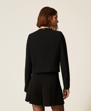 Crêpe shorts with heart-shaped buttons