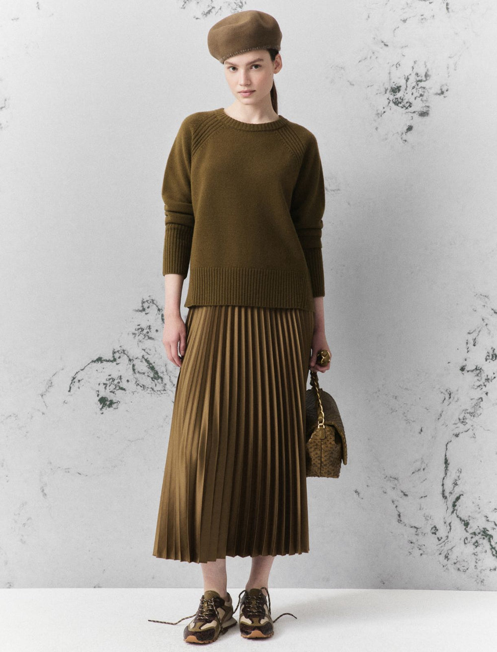 Pleated satin skirt - OIL GREEN