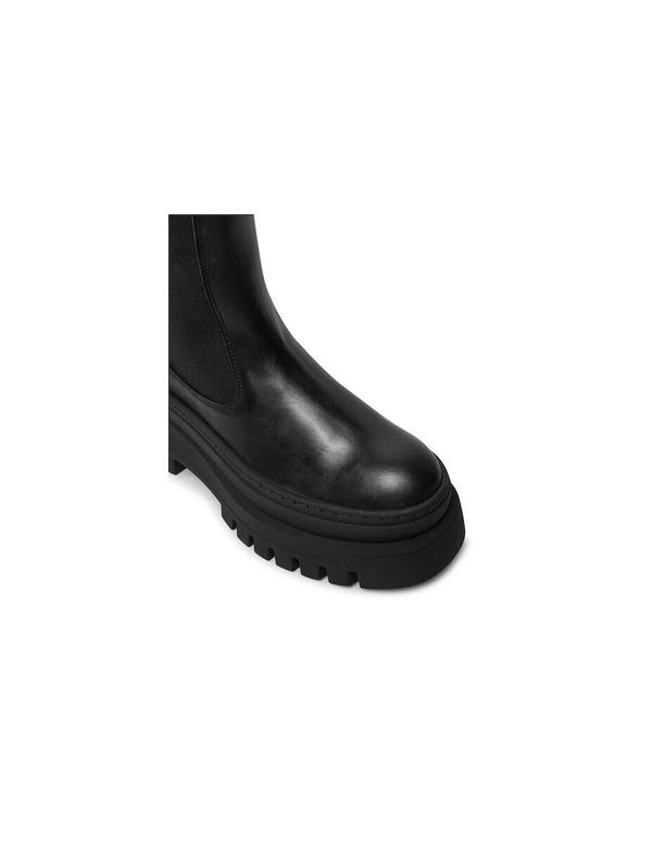 Steve Madden Women's Leather Black Chelsea Boots 

