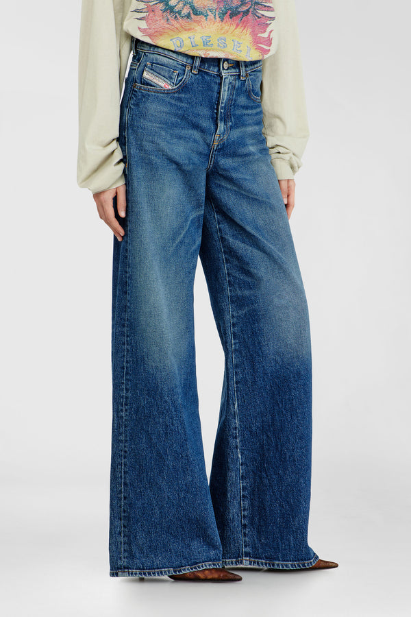 Flare Jeans 1978 D-Akemi 09L21