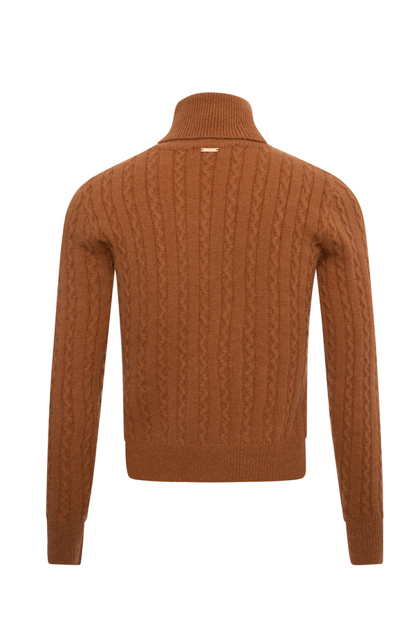 Knitwear slim fit with cable stitch