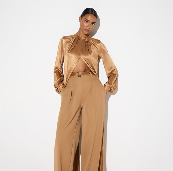Blouse in shiny jersey fabric