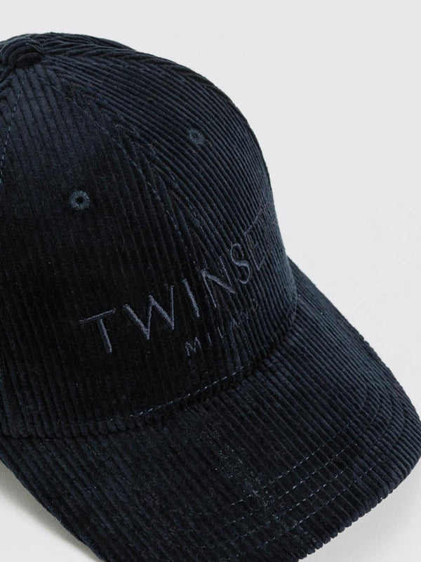 Hat woman Twinset